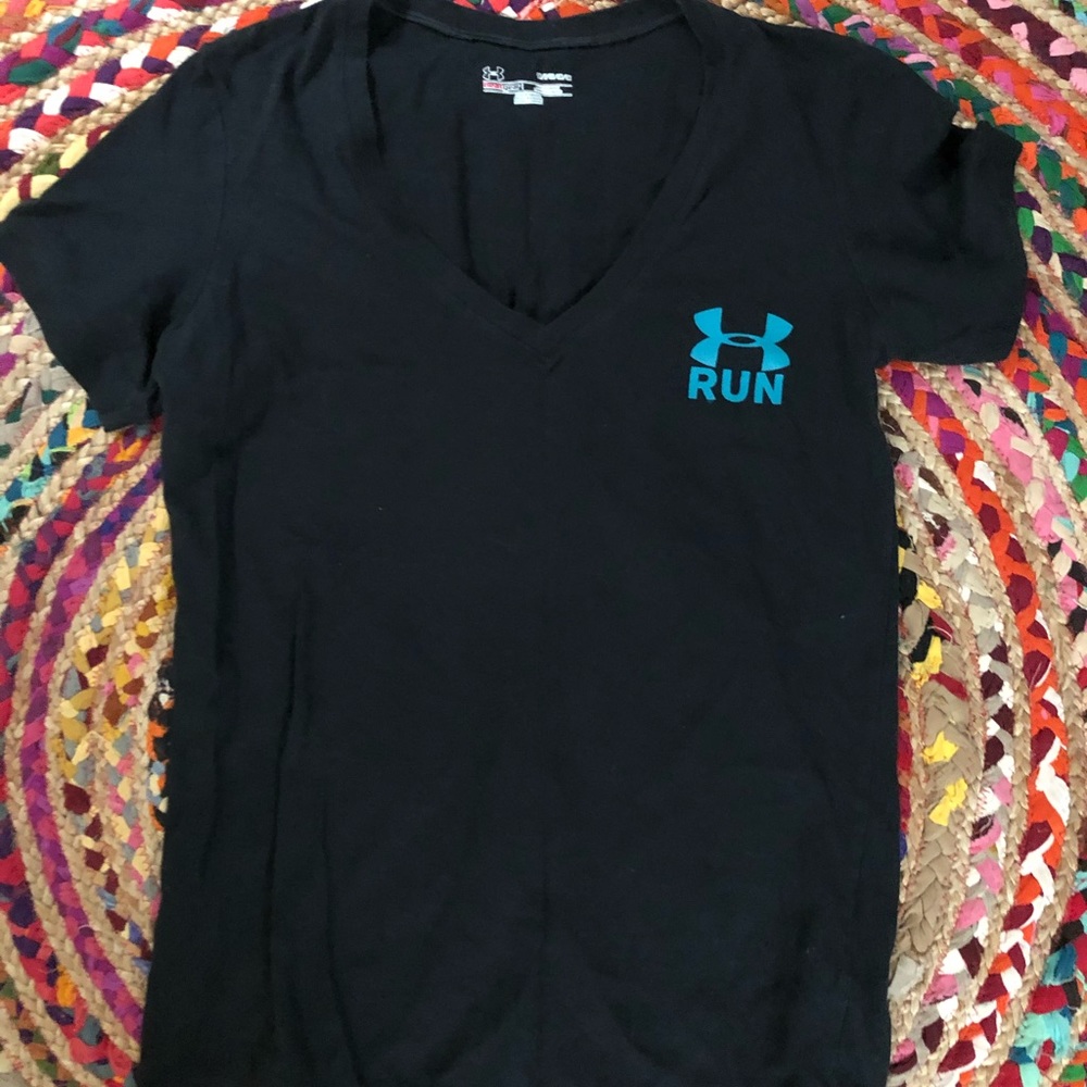 Under armor running top